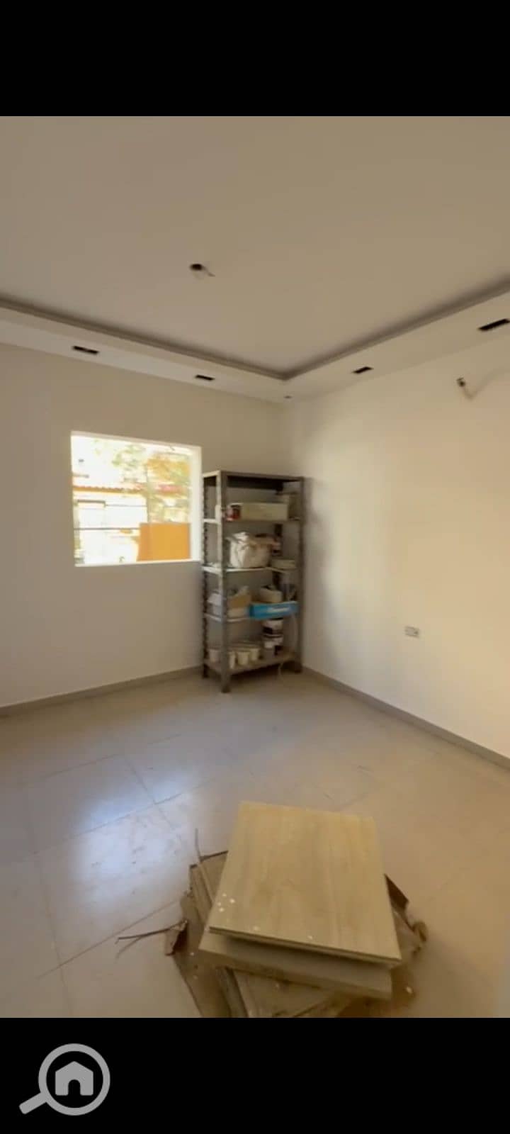 20 1001982557. png