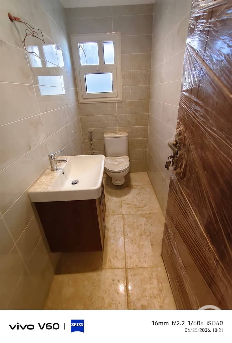 2 1000345500. jpg
