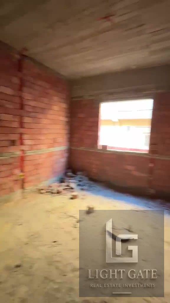 5 WhatsApp Video 2026-07-21 at 7.40. 10 PM - frame at 0m19s. jpg