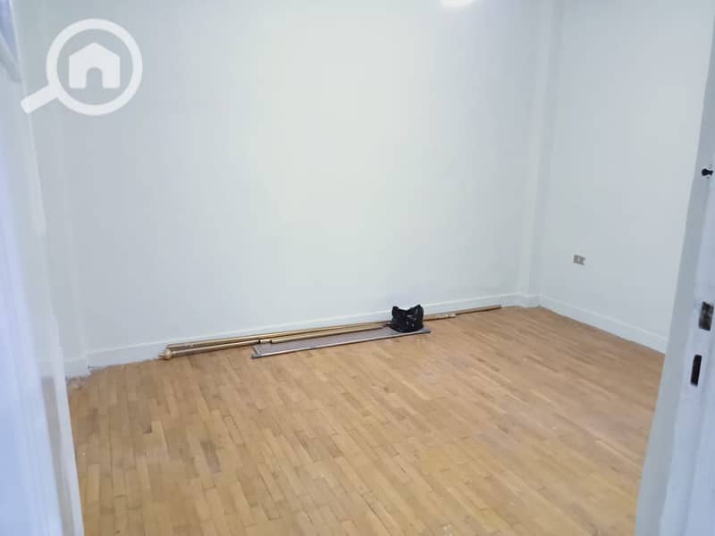 4 35037. jpg