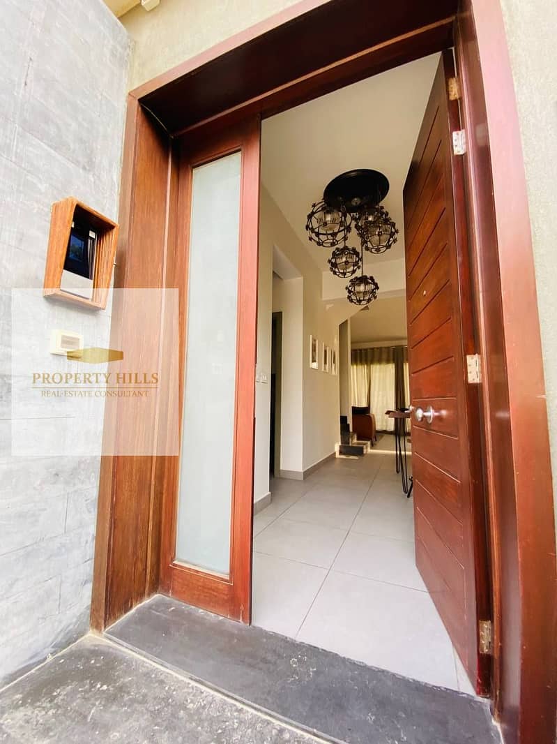 2 64f6099d-e31a-4ffa-9eb0-20c9c75ed9f5. jpg