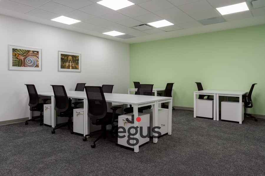 7 Regus_ConstituyentesCenter5378_Queretaro_Mexico_LargeOffice_WithoutPeople2. jpg