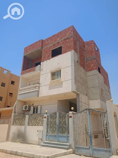10+ Beds Other Residential for Sale in Badr City, Cairo - ba963fc8-dccb-437f-9737-5c6cf3f4086e. jpg