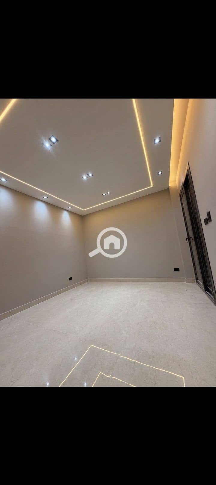 9 1000584835. png