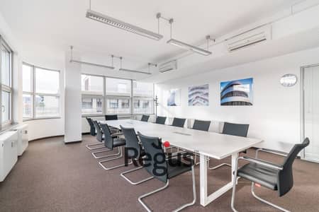 Office for Rent in Maadi, Cairo - Regus Konigstrasse 10c 523 Stuttgart, Germany Large Meeting Room. jpg