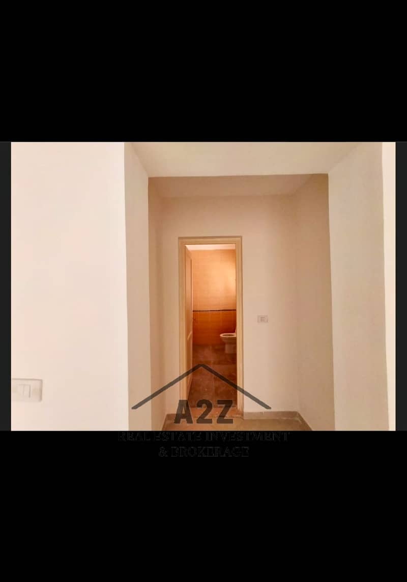 4 1001792025. jpg