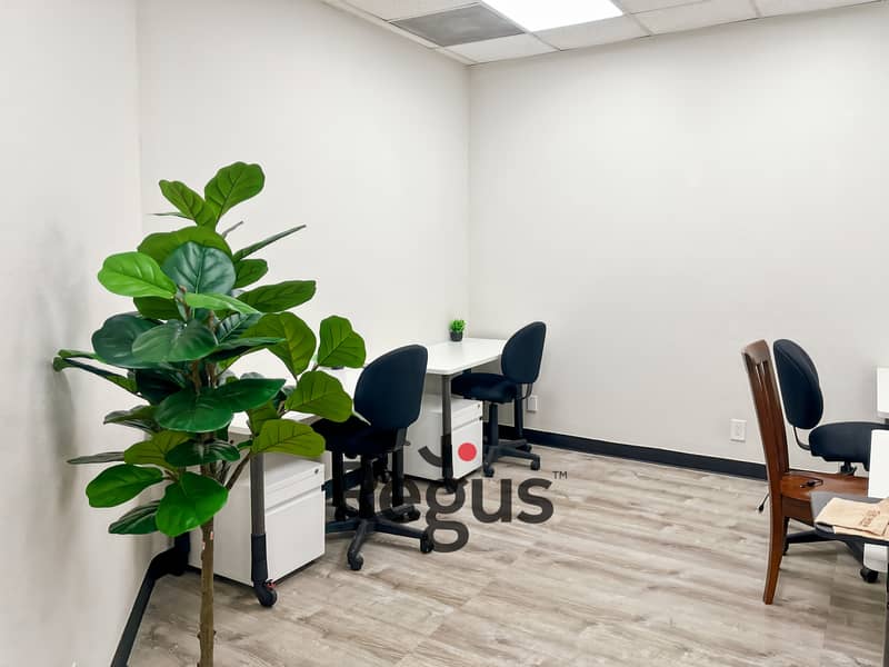 10 HQ_CA, Santa Clarita- Sierra Hwy_USA_Centre 8079_Office 1. jpg