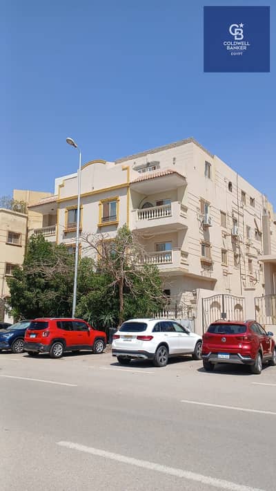 5 Bedroom Flat for Sale in New Cairo, Cairo - 52a8a3cd-cc29-4535-a509-062fc51a9a02. jpg
