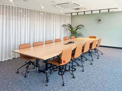 مکتب  للايجار في القاهرة الجديدة، القاهرة - Spaces_Adelaide, Mawson Lakes, The Heroic_Australia_Centre 6391_Board room 1. jpg