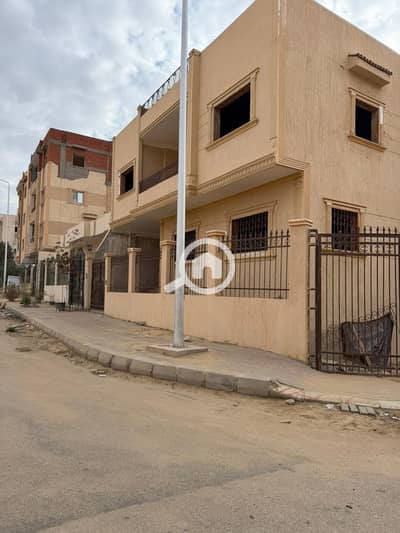 فیلا 3 غرف نوم للبيع في مدينة الشروق، القاهرة - photo_5794225248600264886_y. jpg