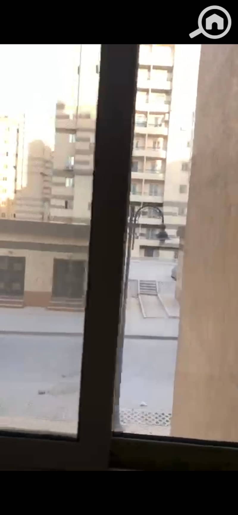 12 940584. jpg