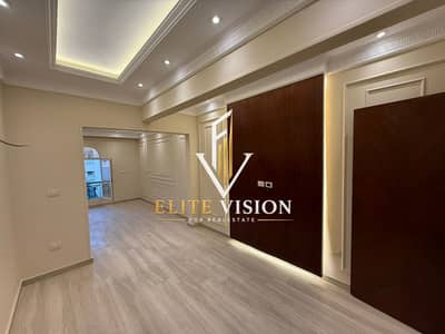 4 Bedroom Penthouse for Sale in New Cairo, Cairo - WhatsApp Image 2026-08-06 at 9.53. 21 PM. jpeg 4 Bedroom Penthouse for Sale in New Cairo, Cairo - WhatsApp Image 2026-08-06 at 9.53. 21 PM. jpeg