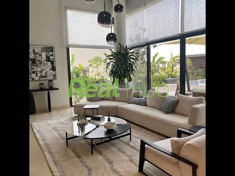 16 Interior (25) (Copy). jpg