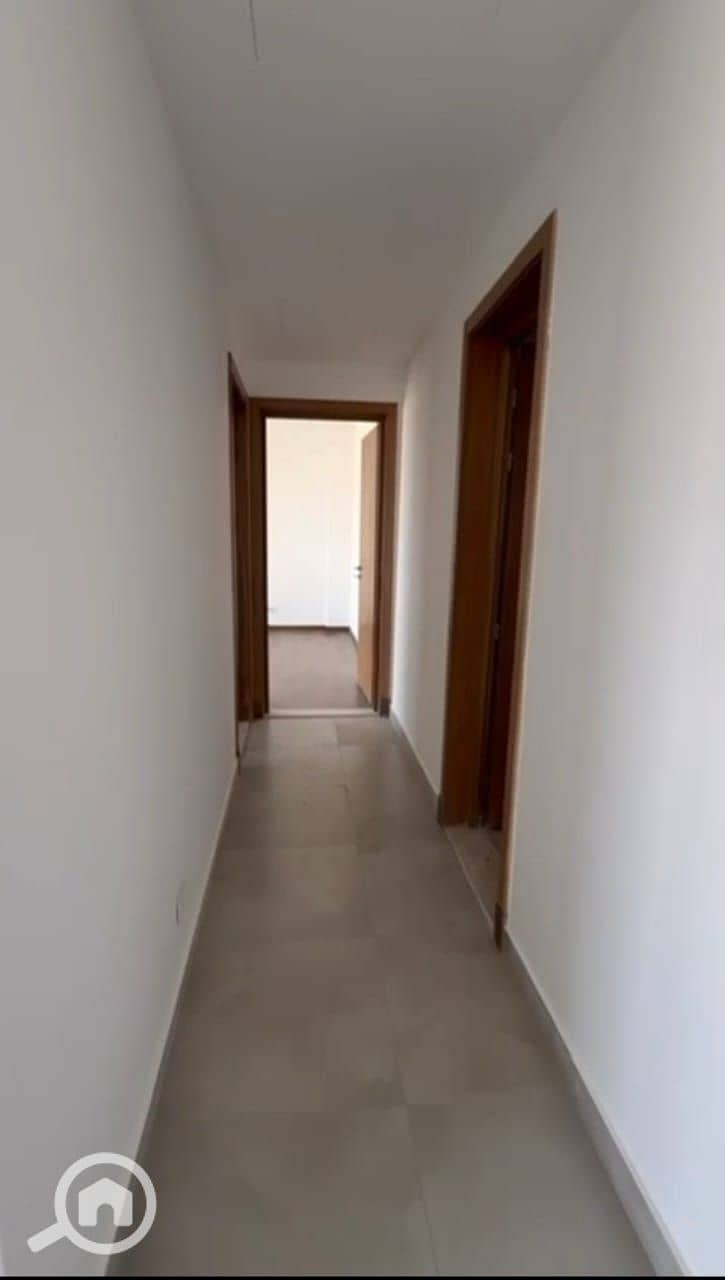 7 1000707147. jpg