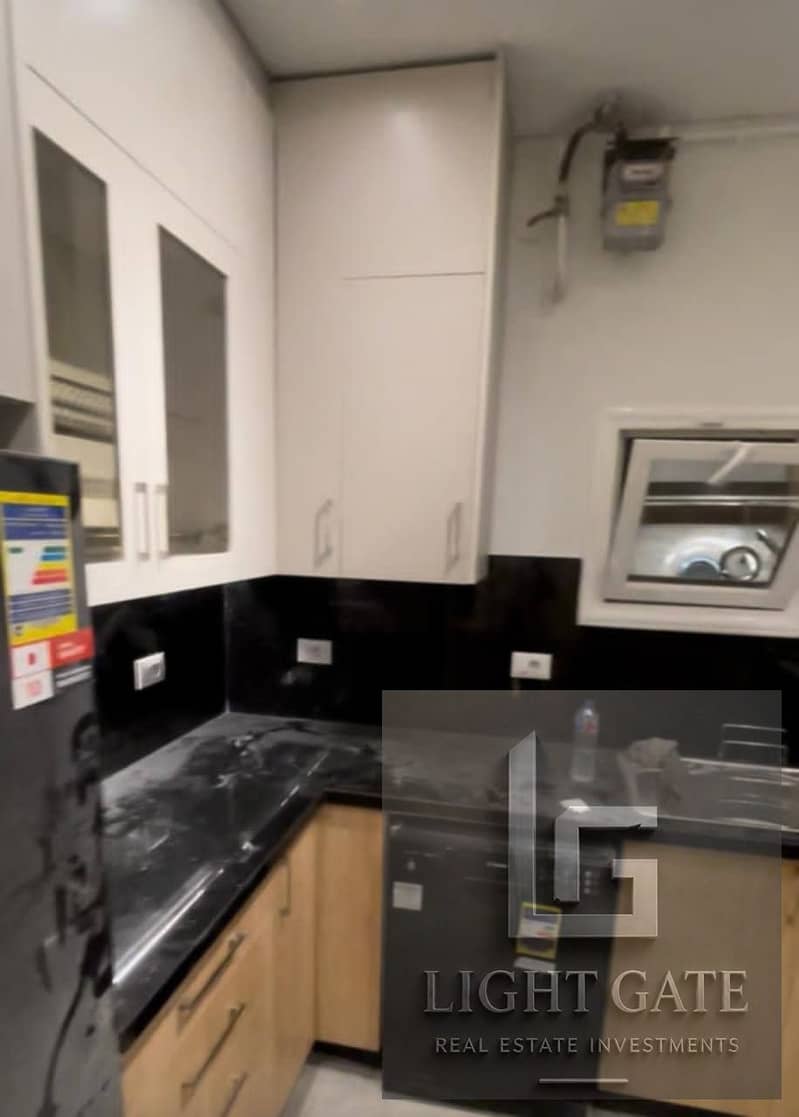 7 78389a76-5ea5-4d7d-95ad-8a3e46f2834b. jpg