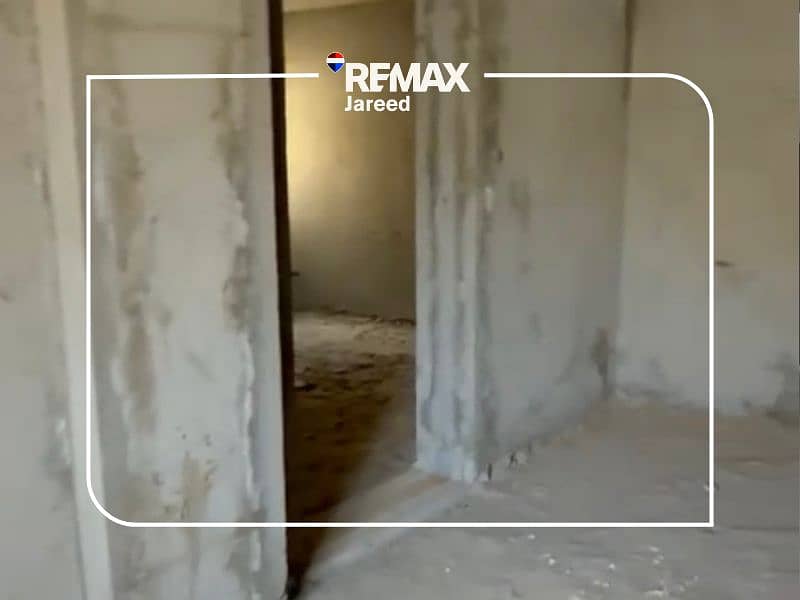 3 Mahmoud-zakaroia-1498---3. png---00038e51dcb055931a916cb668d2d67e. png