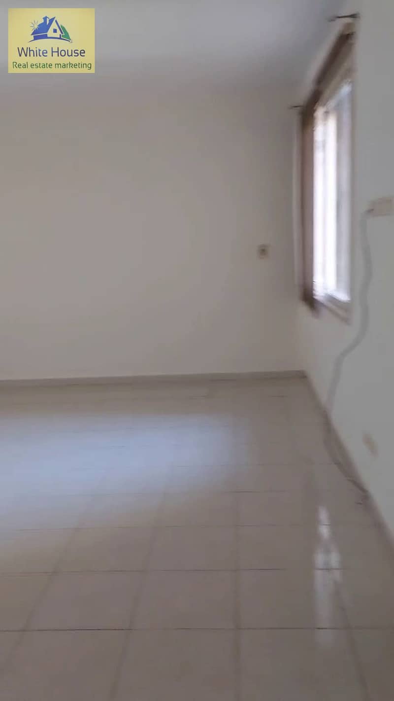 7 Bedroom_1. jpg