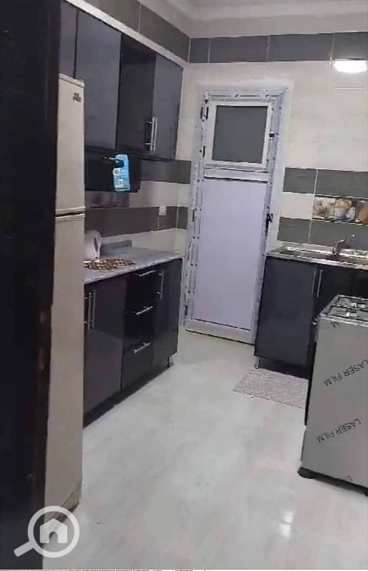 5 1000953213. jpg