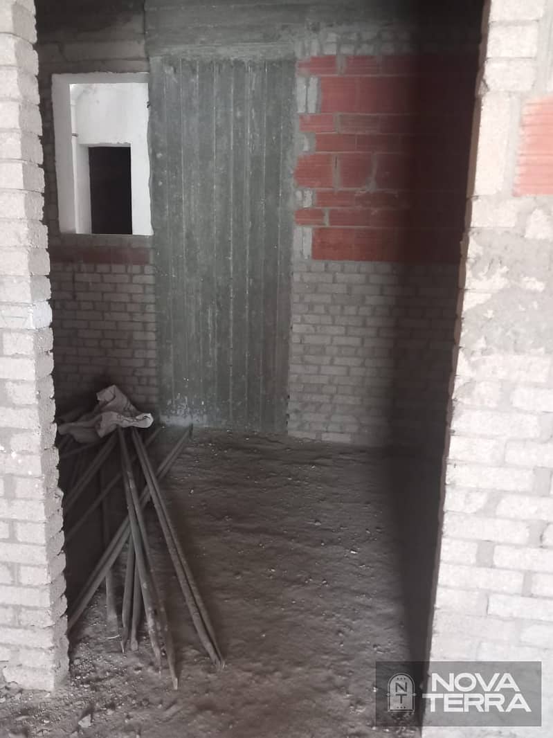 5 image-07. jpeg