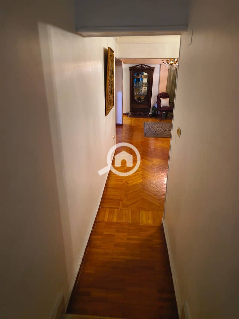 3 94147. jpg