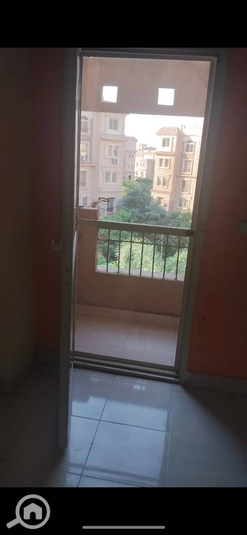 9 941823. jpg