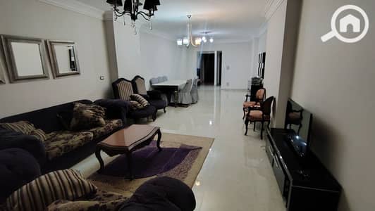 فلیٹ 3 غرف نوم للبيع في ستانلي، الإسكندرية - 1000695191. jpg