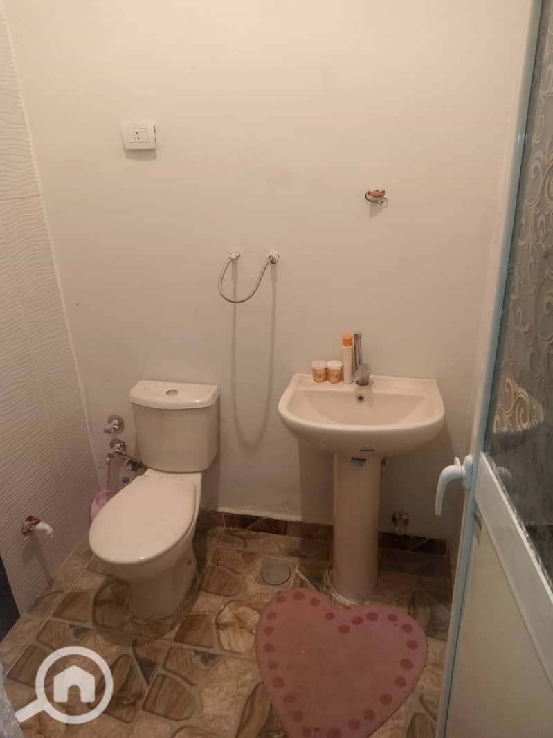 9 1000473823. jpg