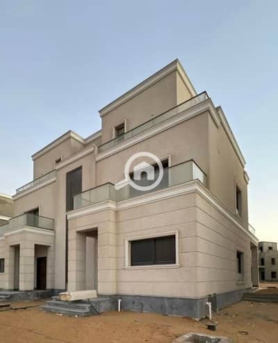 5 Bedroom Twin House for Sale in Sheikh Zayed, Giza - 565268806_4203498496530267_6532890071351490648_n. jpg 5 Bedroom Twin House for Sale in Sheikh Zayed, Giza - 565268806_4203498496530267_6532890071351490648_n. jpg