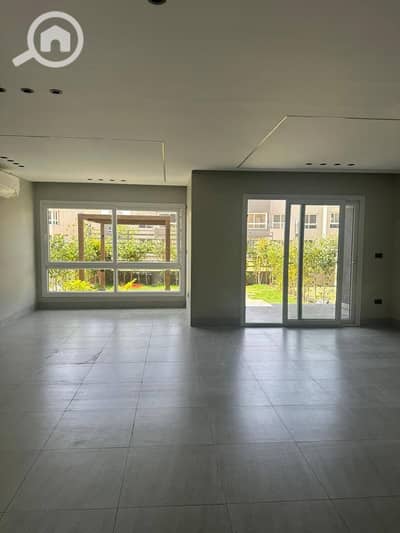 3 Bedroom Apartment for Sale in 6th of October, Giza - 722036822_984629537534500_6287620543530402926_n. jpg