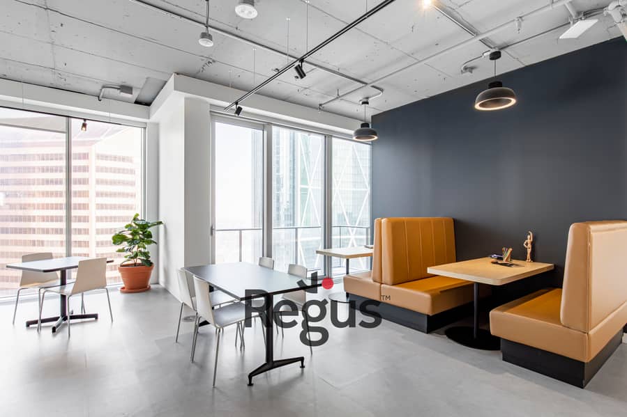 3 Regus Telus Sky 5713 Calgary Canada Business Lounge. jpg