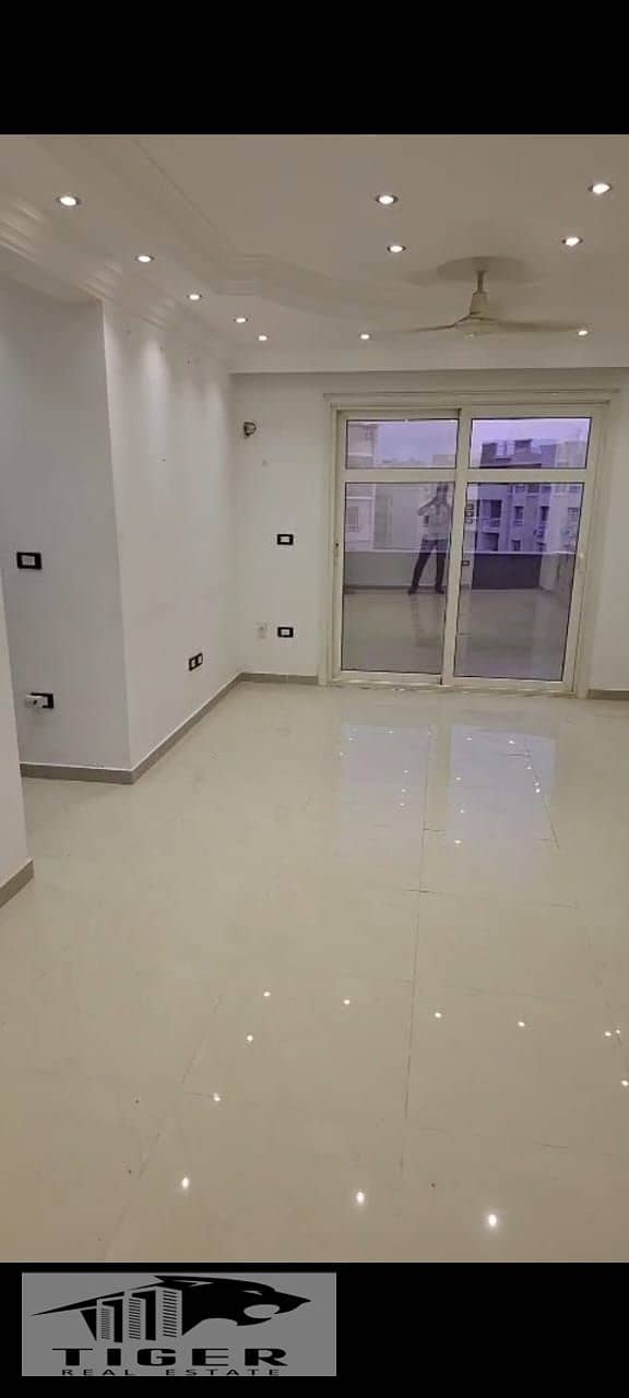 9 56476. jpg