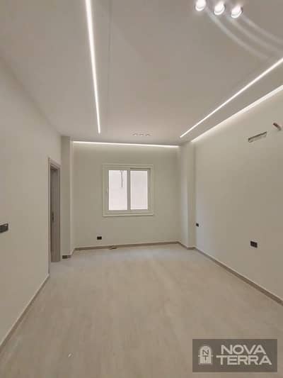 4 Bedroom Apartment for Sale in Sheikh Zayed, Giza - image-04. jpeg