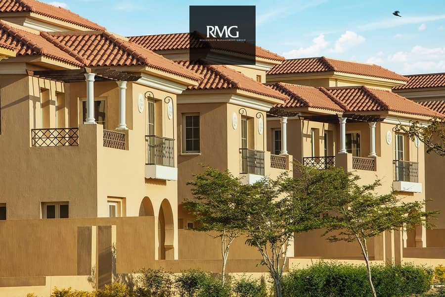 6 Town-Houses-For-Sale-in-HYDE-PARK. jpg