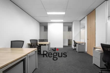 مکتب للايجار في القاهرة الجديدة، القاهرة - Regus_367CollinsStreet_4214_Melbourne_Australia_6desks. jpg مکتب للايجار في القاهرة الجديدة، القاهرة - Regus_367CollinsStreet_4214_Melbourne_Australia_6desks. jpg