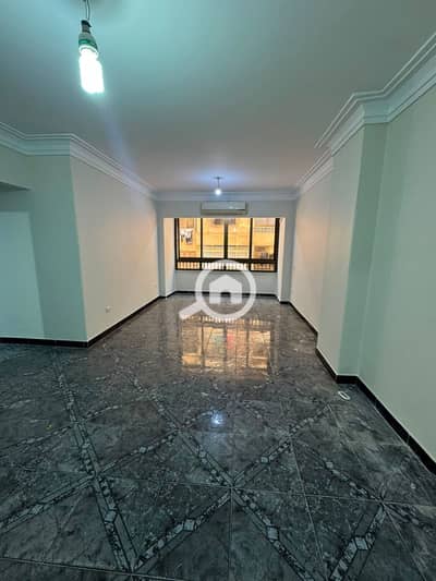 3 Bedroom Flat for Sale in Smoha, Alexandria - dcf50634-c4ca-4829-8199-1832bd022d29. jpg