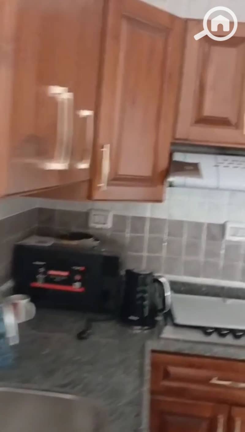 2 1000475839. jpg