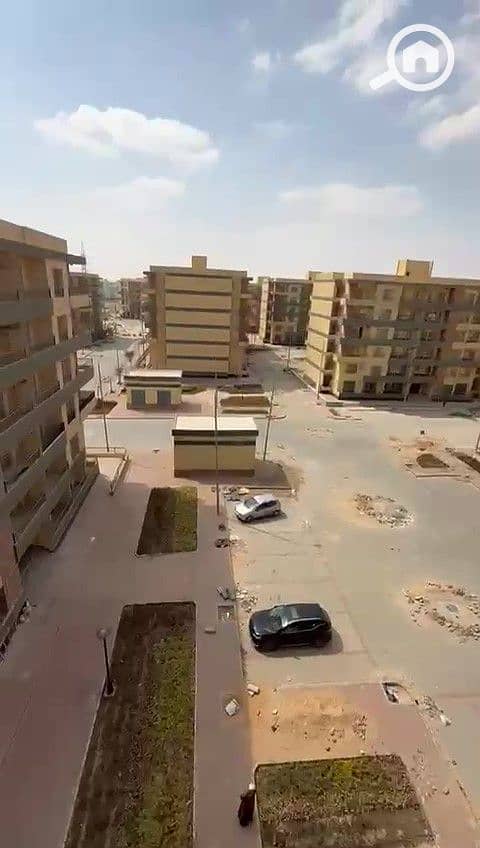 4 4. jpg
