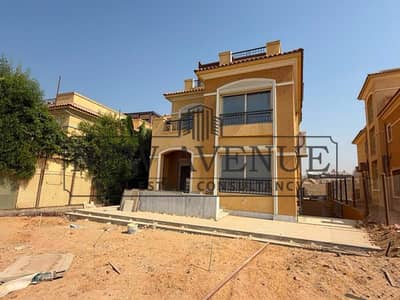 فیلا 5 غرف نوم للبيع في القطامية، القاهرة - WhatsApp Image 2026-08-26 at 13.36. 58 (2). jpg فیلا 5 غرف نوم للبيع في القطامية، القاهرة - WhatsApp Image 2026-08-26 at 13.36. 58 (2). jpg