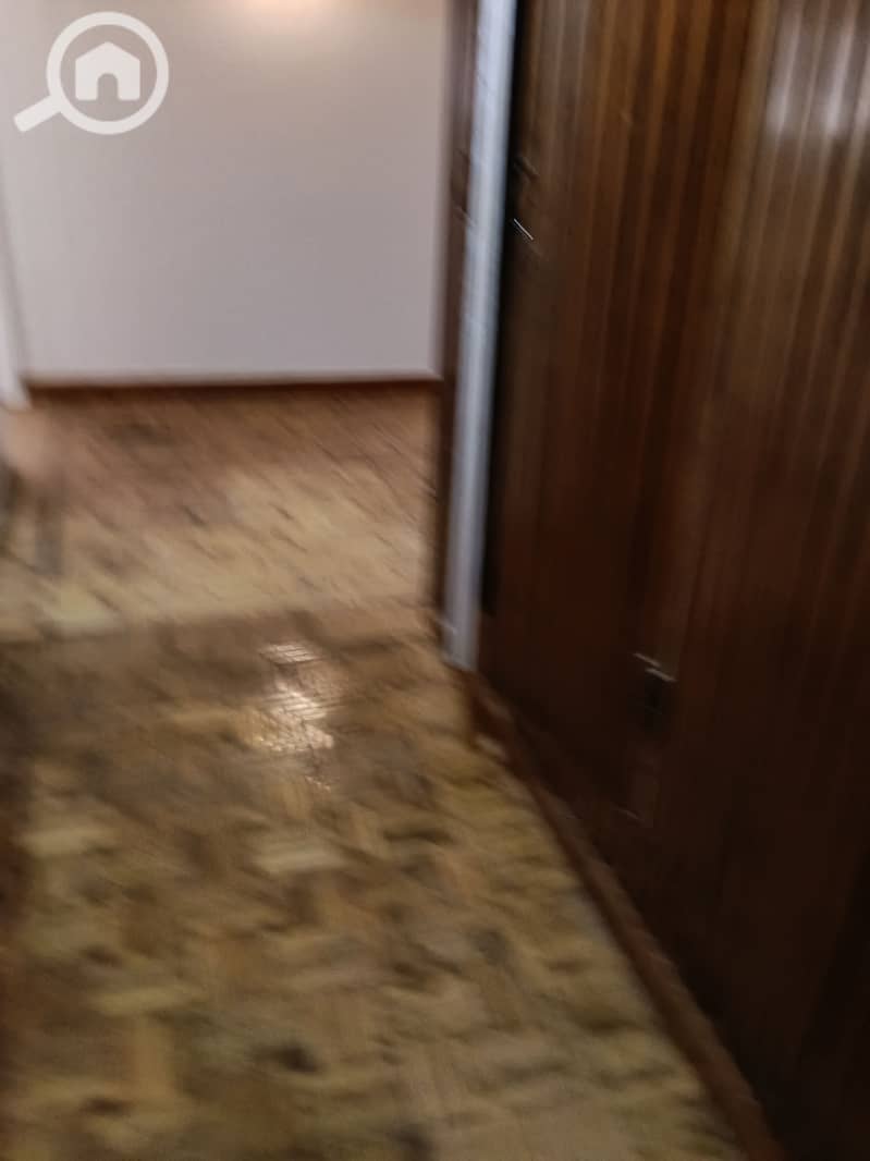 6 87162. jpg