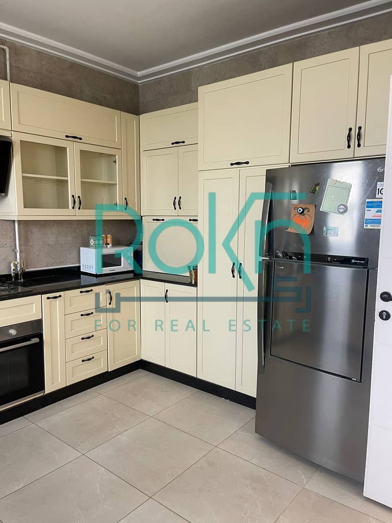 10 10885528-4a89-406c-897c-fb0666adcda3. jpg