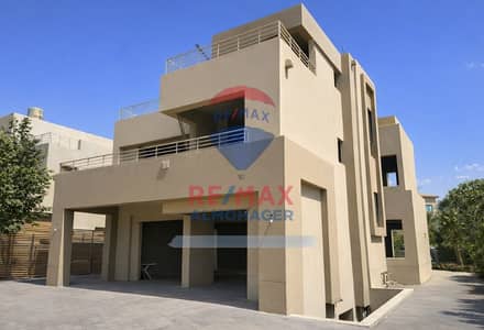 7 Bedroom Villa for Sale in 6th of October, Giza - WhatsApp Image 2026-08-26 at 14.34. 10. jpeg