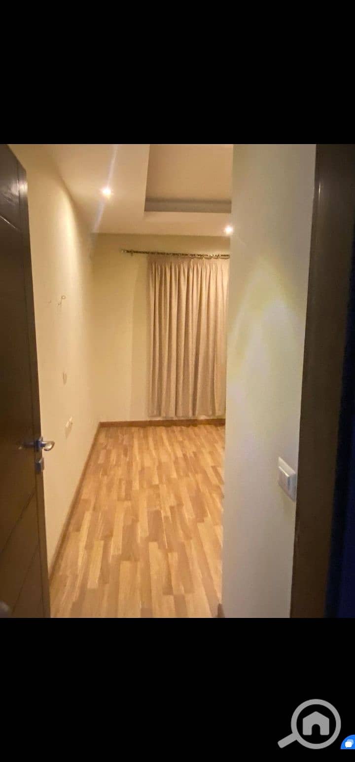 13 1000378832. jpg