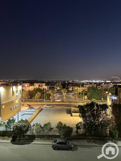 5 Bedroom Townhouse for Sale in Sheikh Zayed, Giza - WhatsApp Image 2025-12-21 at 5.20. 20 PM. jpeg