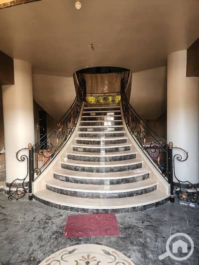 5 Bedroom Duplex for Sale in 6th of October, Giza - 12540. jpg