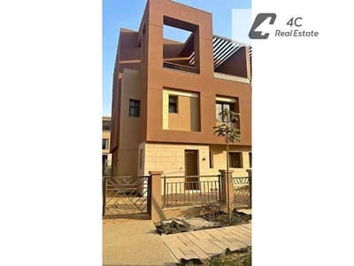 4 Bedroom Townhouse for Sale in New Cairo, Cairo - WhatsApp Image 2024-09-05 at 12.34. 10 AM. jpg