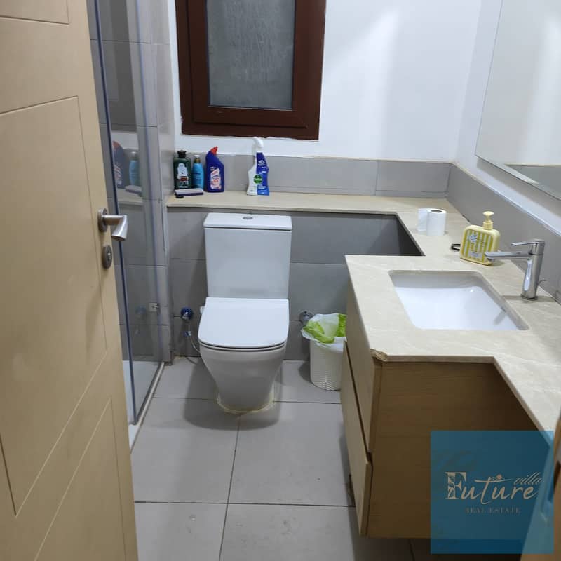 18 5ca85ba7-cb99-4bd2-ab8c-8b3ccdf84899. jpg