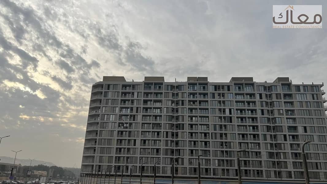4 53417567-28b1-43f5-a1ce-2a43437ca18f. jpg