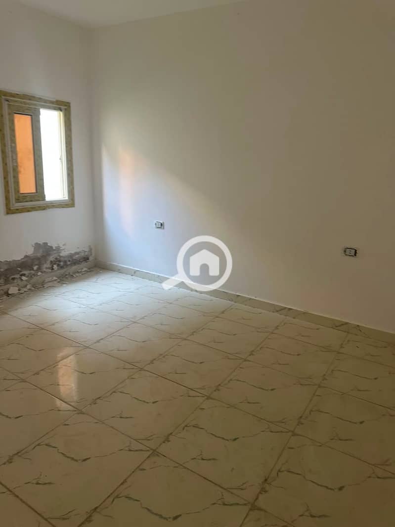 4 بلا ع123ن. jpg