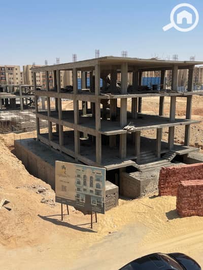 3 Bedroom Flat for Sale in 6th of October, Giza - IMG_2817. jpg