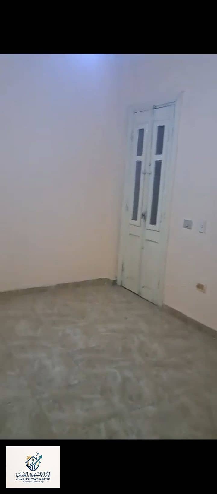 14 1000261843. jpg